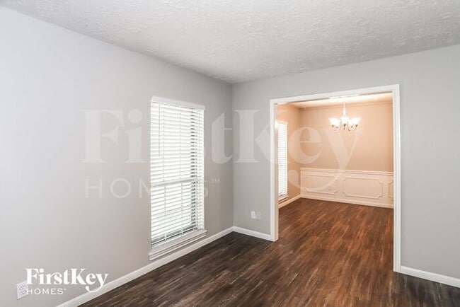 Foto del edificio - 15010 Chaseridge Dr
