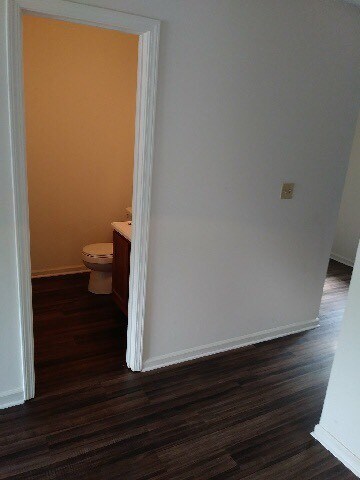 Foto del edificio - 3767 Oakwood Hills Dr