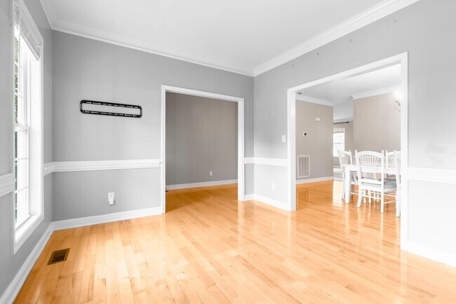 Foto del edificio - Beautiful 4-bedroom, 2.5-bath home in Garner!