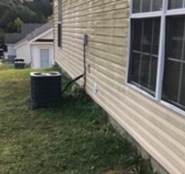 Foto del edificio - 1106 Moss Hill Dr