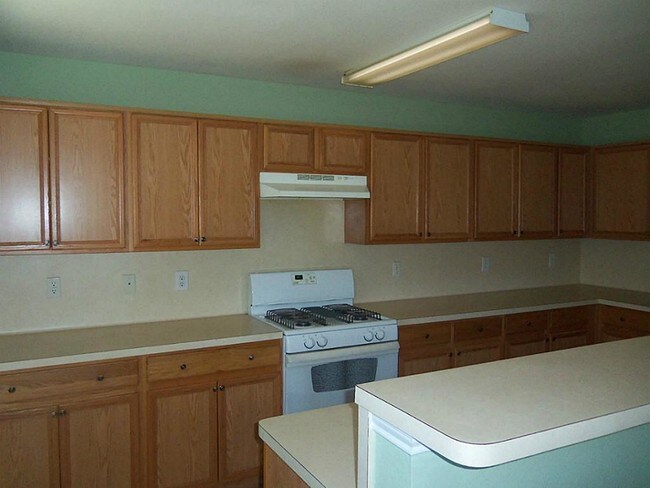 Building Photo - 17115 Burrowdale Ct