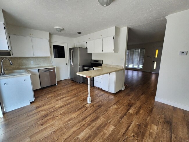 Photo - Charming & eclectic Single Family 3 bd. Rambler w/ Loft Space!