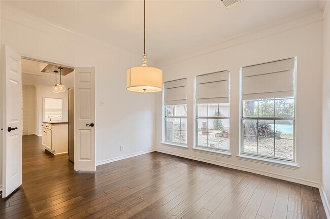 Foto del edificio - 6314 Old Harbor Ln