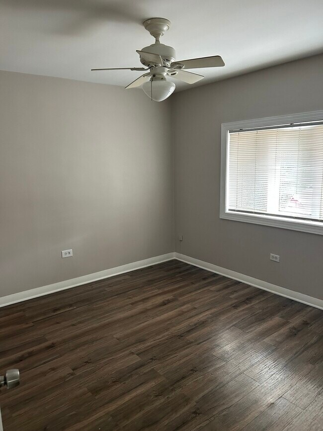 Foto del edificio - 3505 S Oak Park Ave