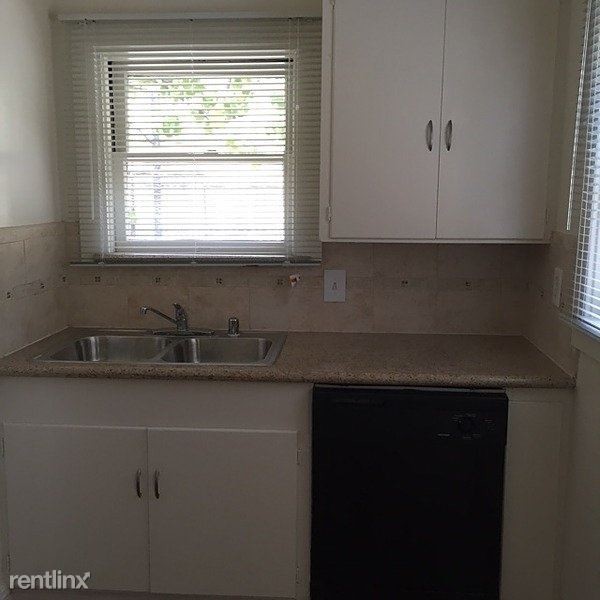 Foto del edificio - 2 br, 1 bath House - 230 South Mentor Avenue