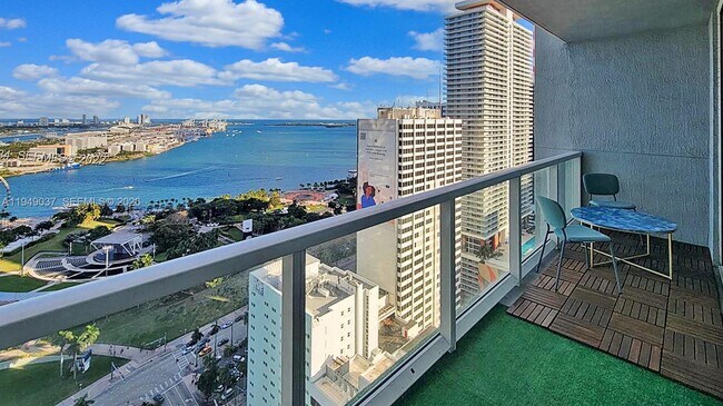 Foto del edificio - 253 NE 2nd St