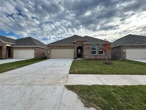 Building Photo - 525 Hackney Dr