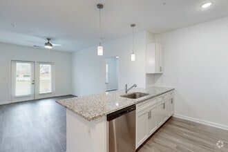 2BR, 2BA - 974SF B-1 - Exchange at Daphne