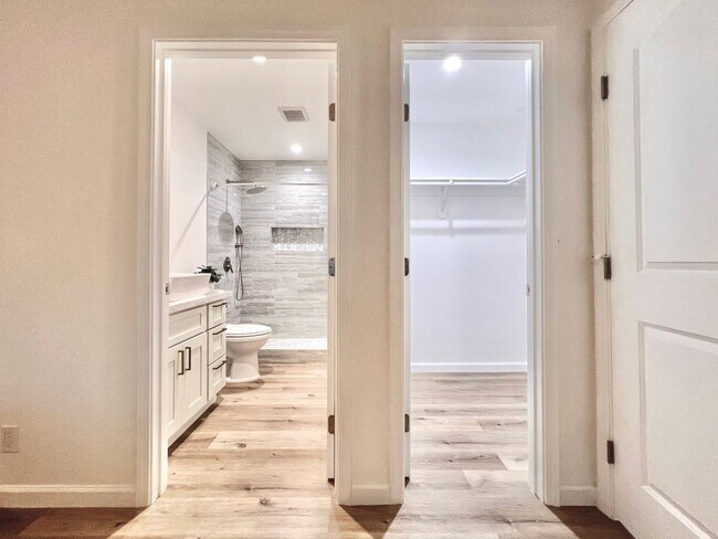 Foto del edificio - 1508 Farrington St