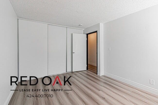 Foto del edificio - 14255 Tyler St