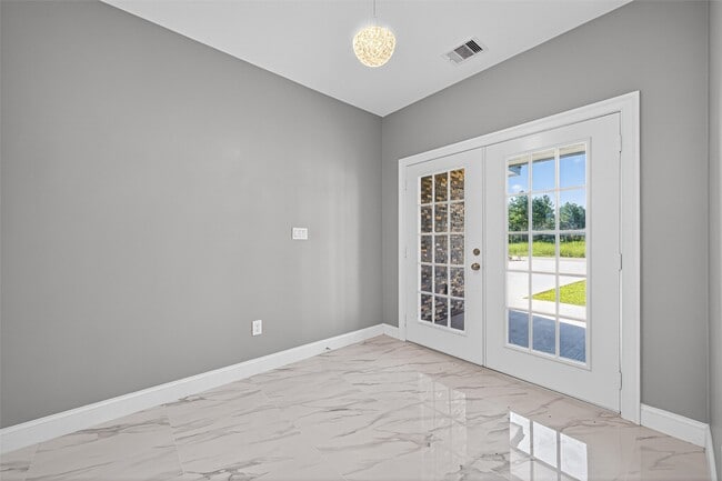 Building Photo - 5121 Rd 3540