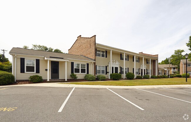 Forest Hills Apartments Wilmington Nc