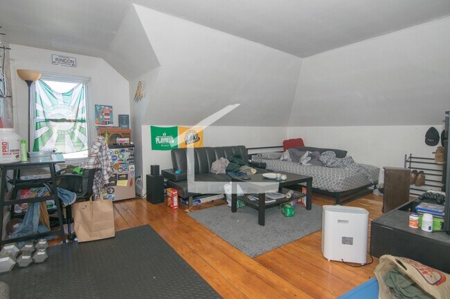 Foto del edificio - 27 Pratt St #2 Boston MA 02134