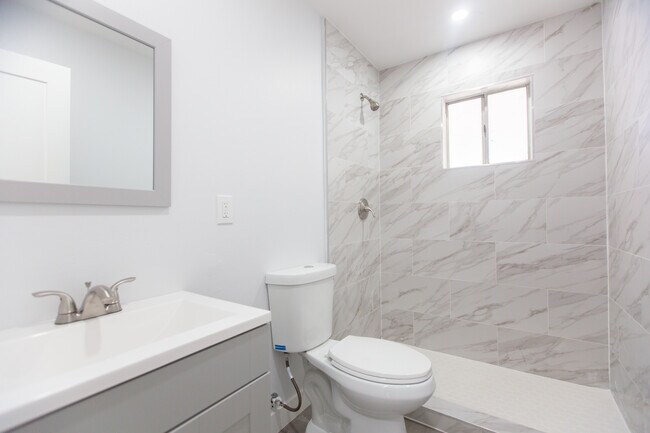 Foto del edificio - 3116 N 39TH St