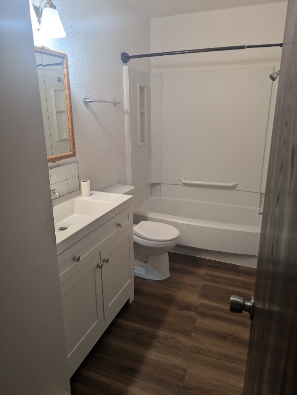 Foto principal - 5417 Eastview St