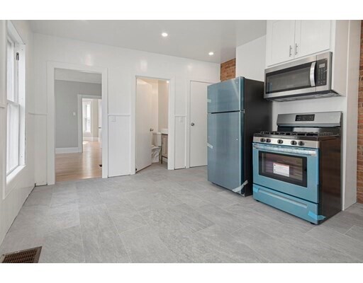 Foto del edificio - 55 Hano St