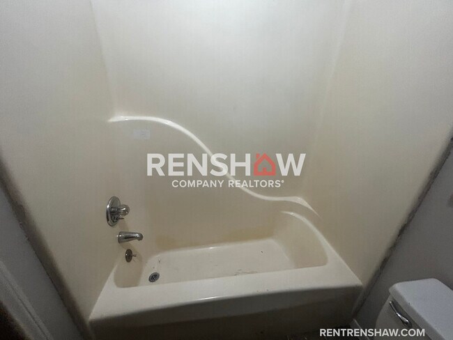 Foto del edificio - 268 Greenfield Dr