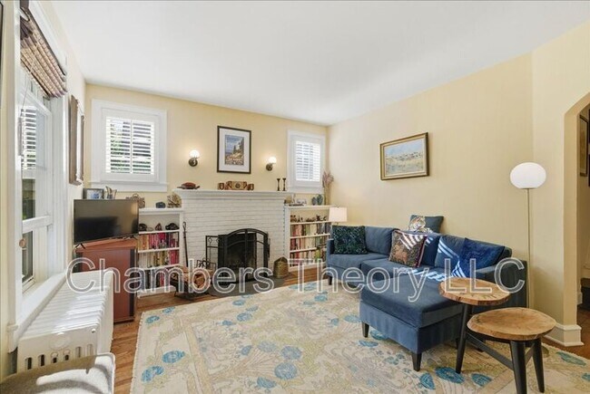 Foto del edificio - 314 Ethan Allen Ave