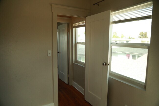 Foto del edificio - 4517 33rd St