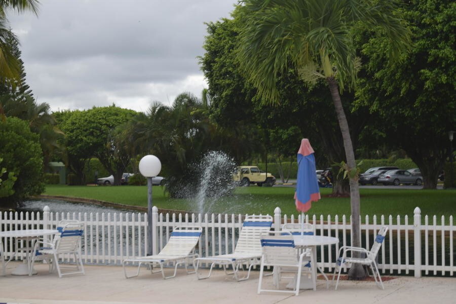 Primary Photo - 1/1 Condo in Waterway club