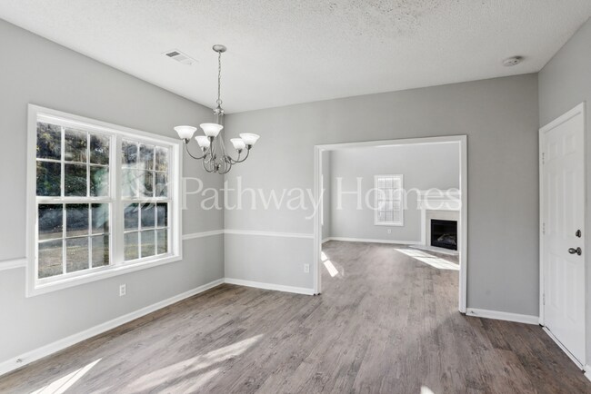 Foto del edificio - 7356 Ledgestone Ln