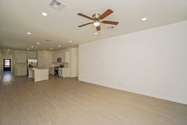 Building Photo - 538 Kayden Ct