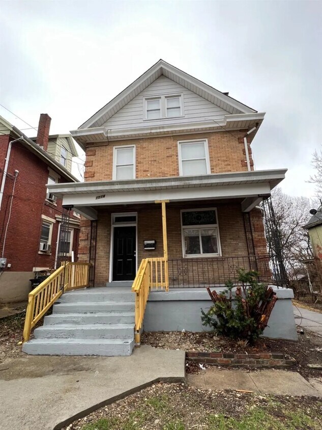 Primary Photo - 1014 Parkson Pl