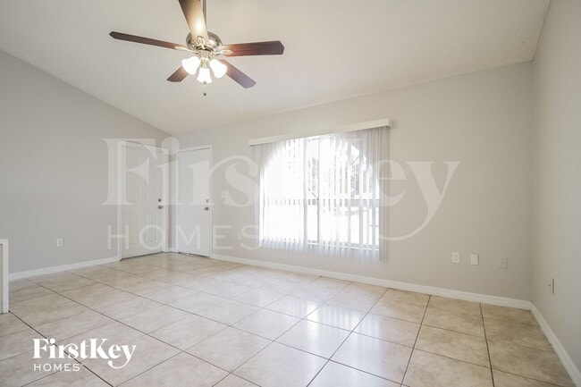Building Photo - 315 Caen Ct