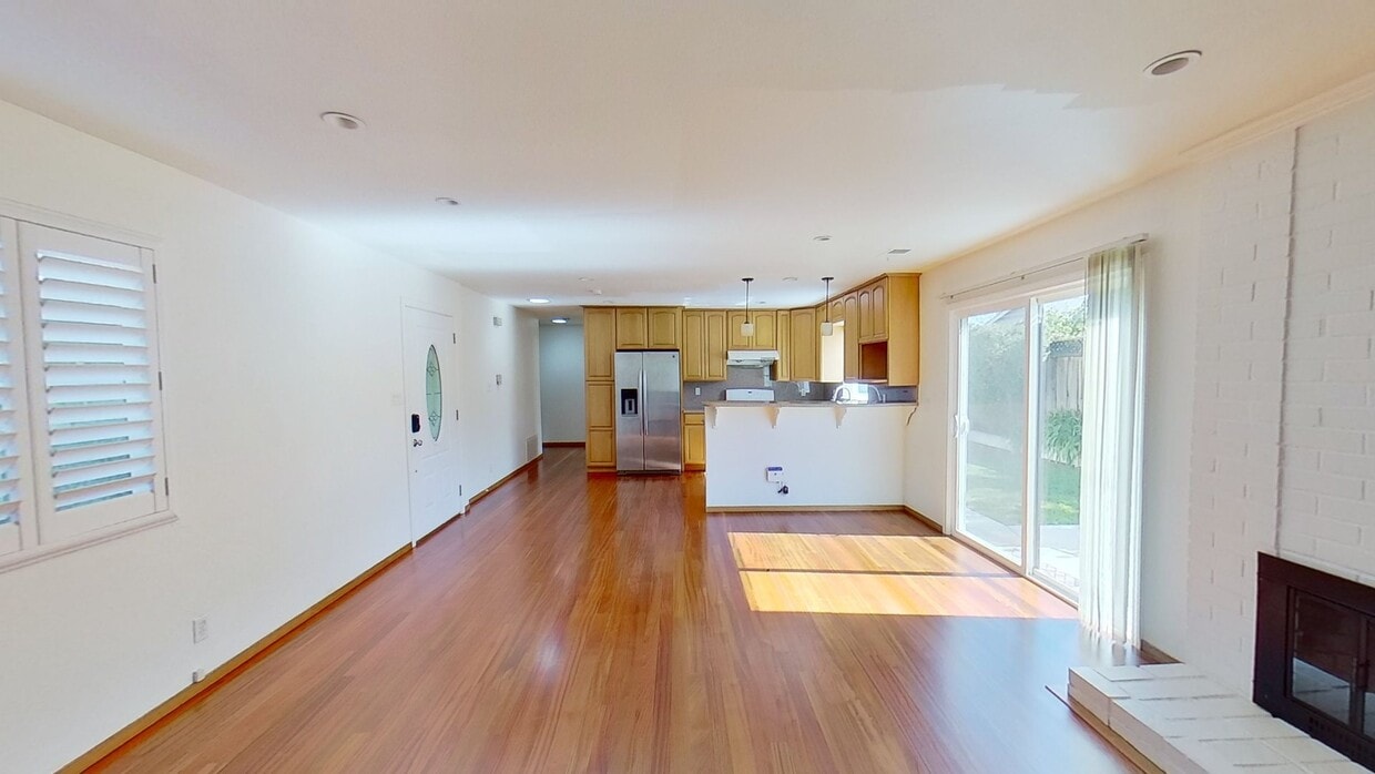 Photo - Beautiful Santa Clara home with fenced bac...