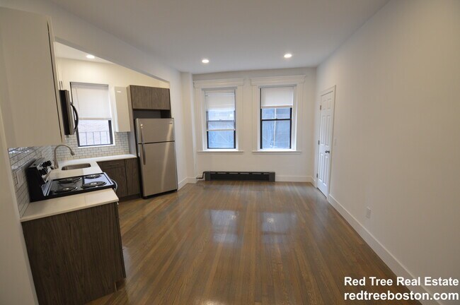 Building Photo - 11 Queensberry St