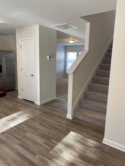 Building Photo - 322 Cedar Rdg