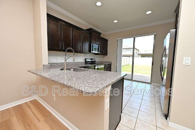 Building Photo - 6309 Yellow Buckeye Dr