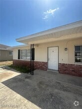 Building Photo - 4828 Marine Dr