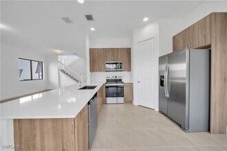 Building Photo - 5832 Agostino Way