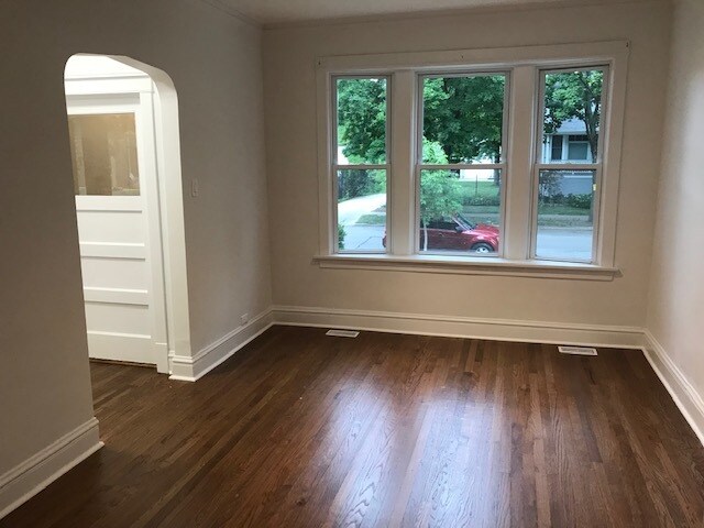 Foto del edificio - 4419 N Kildare Ave