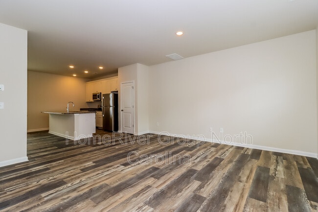Building Photo - 109 Dogwood Village Trl, Unit C