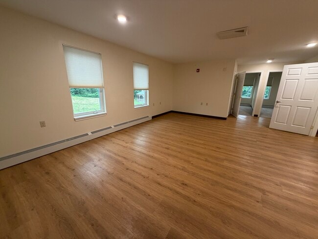 Foto del edificio - Chandler Place Apartments - 62+ Community