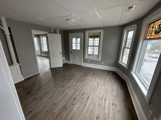 Building Photo - 17 Duxbury Rd