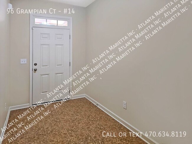 Building Photo - Gorgeous 3 Bed, 2.5 Bath Townhome in Highl...