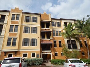 Building Photo - 98 Vivante Blvd