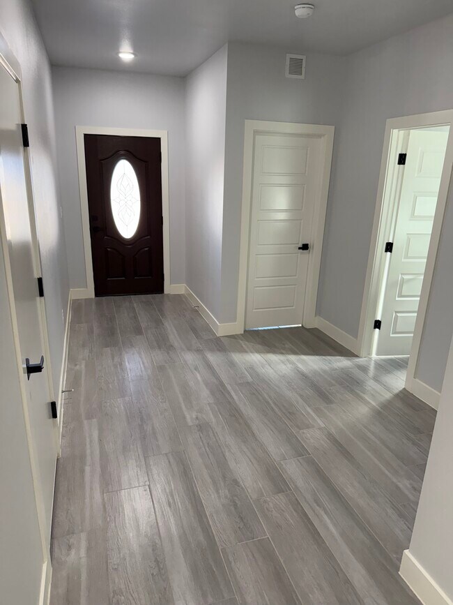 Foto del edificio - 14406 Smokey Point Dr