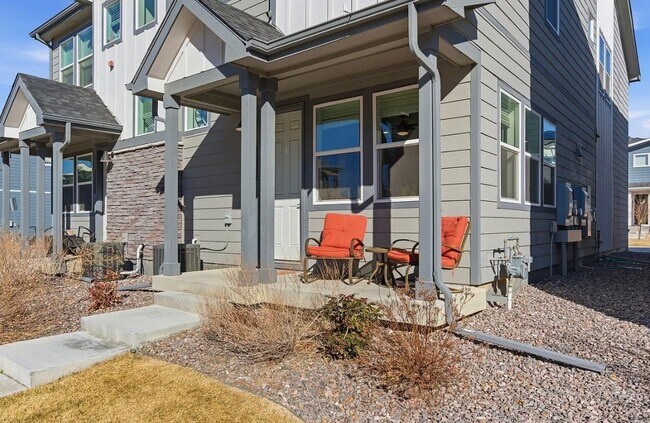 Foto del edificio - 1928 Rosen Dr