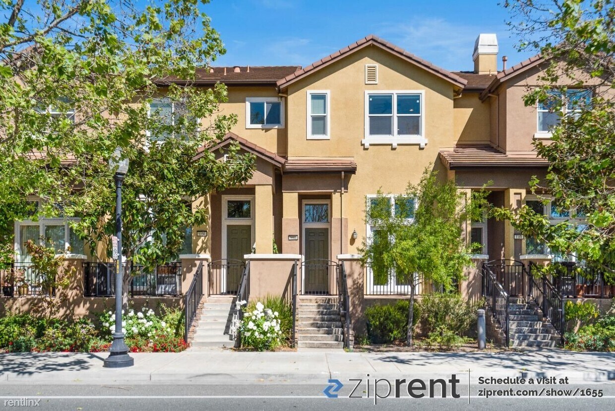 Foto principal - 2 br, 2.5 bath Townhome - 1188 Morse Avenu...