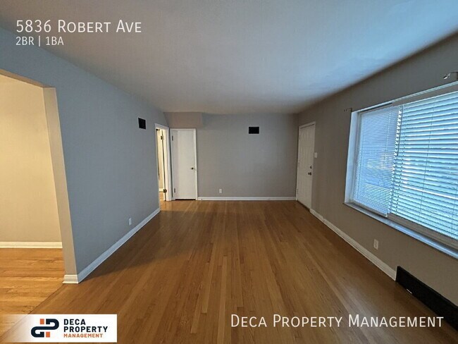 Foto del edificio - 5836 Robert Ave