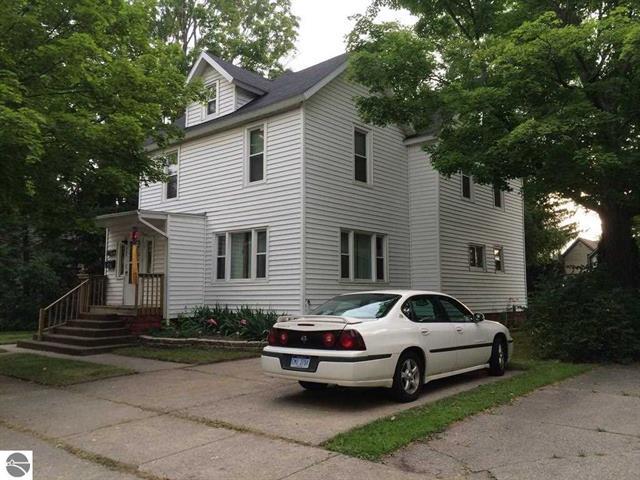 Building Photo - 307 S Lansing St