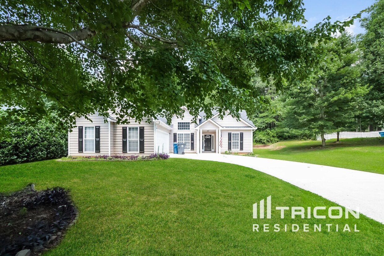 Primary Photo - 730 Flintlock Dr