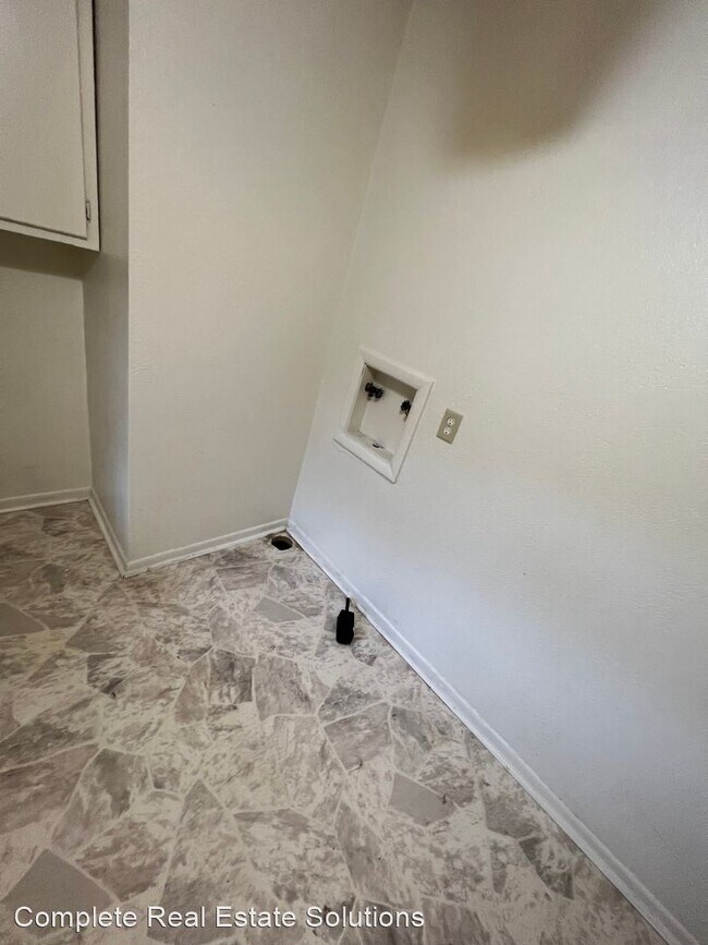 Foto del edificio - 2 br, 1 bath House - 1028 Moss Circle