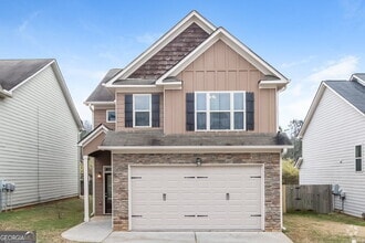 Building Photo - 13 Wyndham Ct
