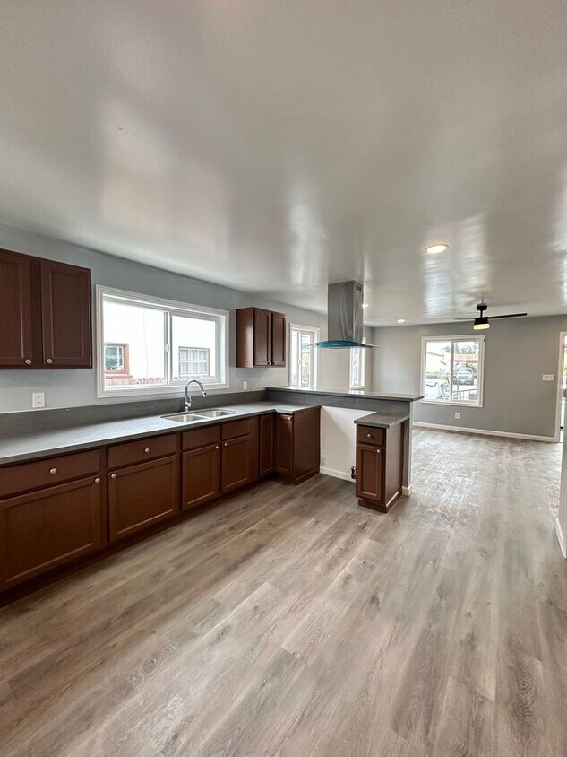 2727 Ohio Ave, South Gate, CA 90280 House Rental in South Gate, CA