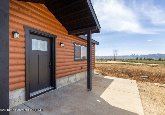 Building Photo - 2969 Shark Fin Ln